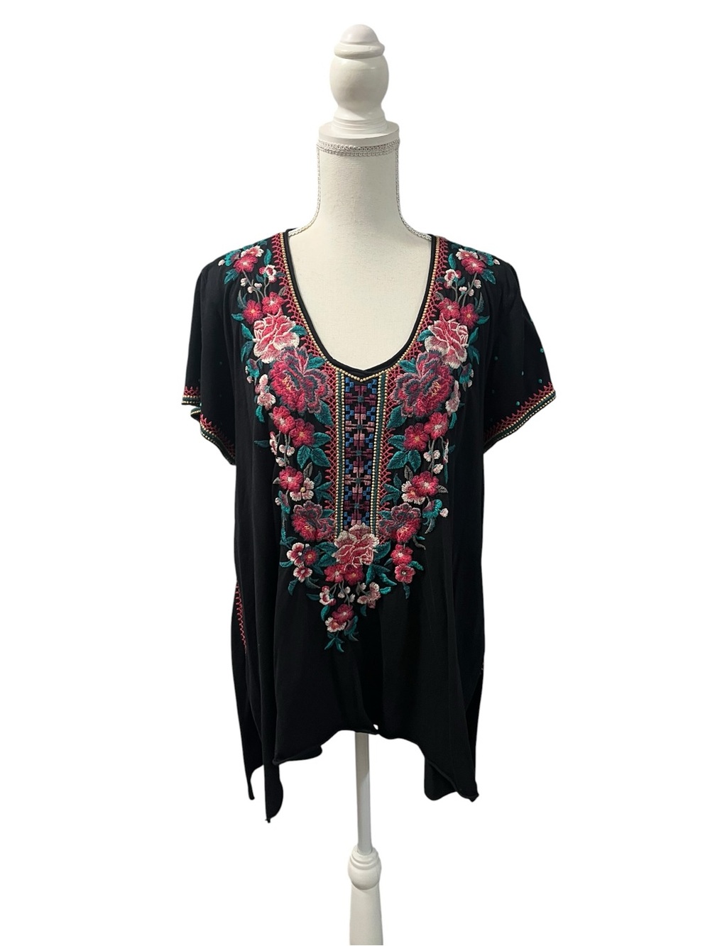 Johnny Was Analiesse Drape V Neck Short Sleeve Top Embroidered Knit L